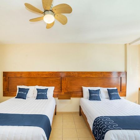Capital O Hotel Casa Blanca Celaya  Eksteriør billede